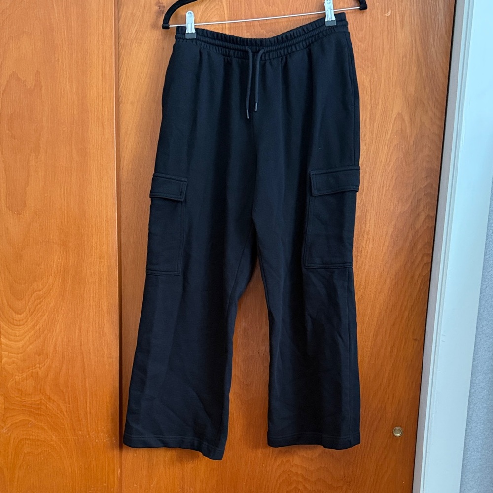 Old Navy Cargo Sweatpants